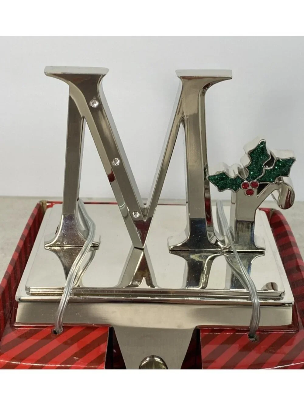 Mr.& Mrs. Stocking Holder Silver Tone w/ Swarovski Crystal Accents Harvey Lewis - Picture 4 of 5